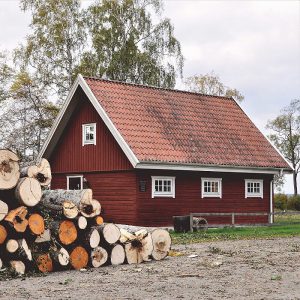 Schweden, Haus mit Holz